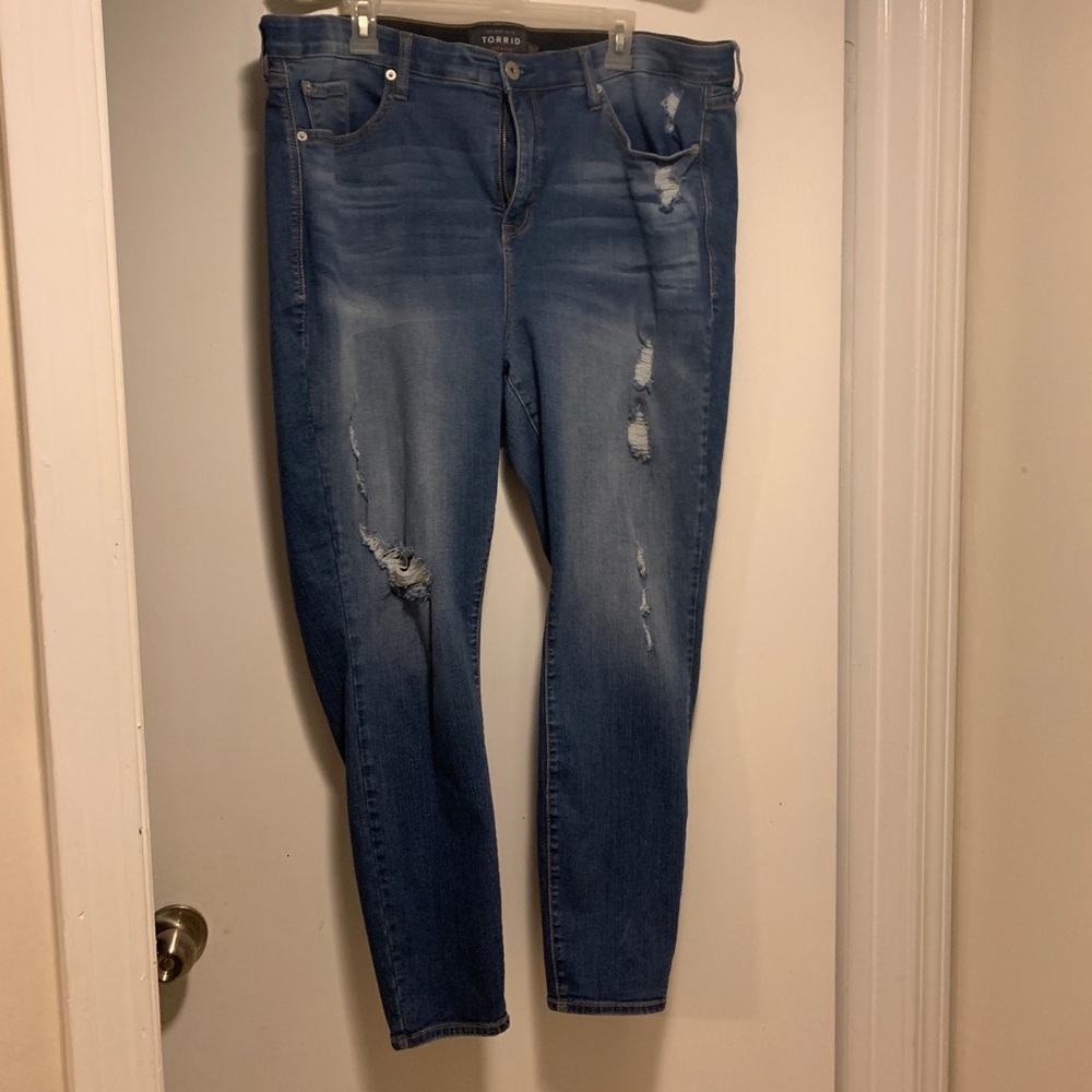 Torrid Medium Wash Sky High Distressed Skinny Jean